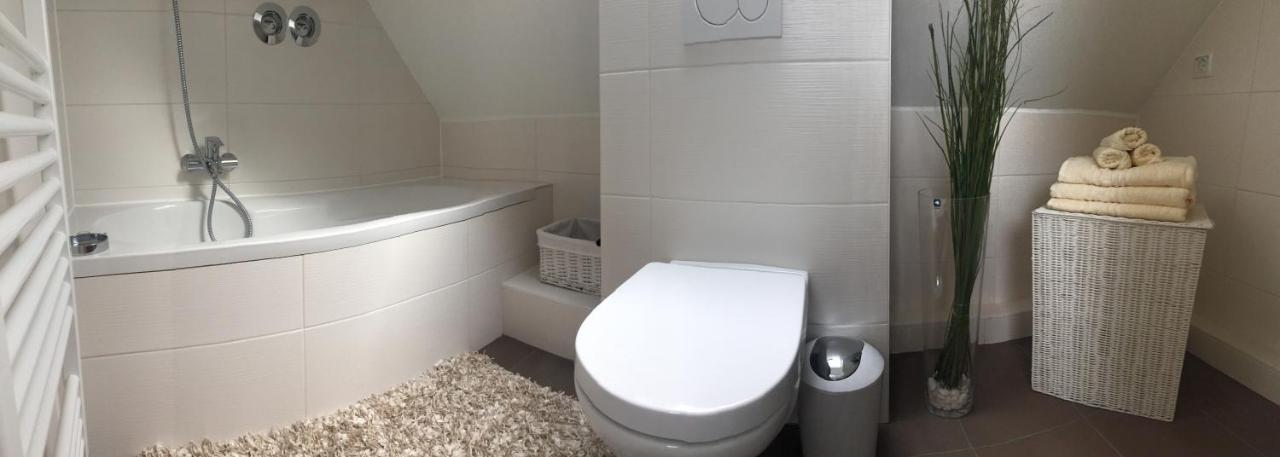 Joel Living Hotel Langenhagen  Екстериор снимка
